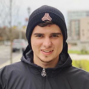 Meet your Posher, Johnnie